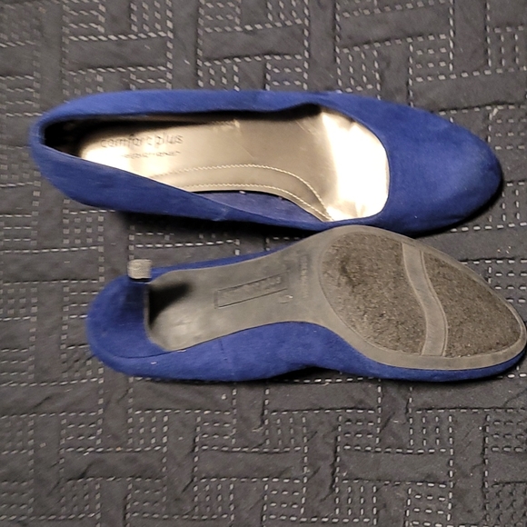 Blue suede pumps size9 - Picture 3 of 7